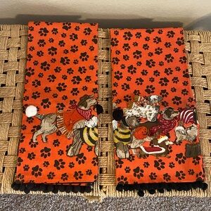 Pier One. Orange Dog Print Tea Towel. Set of 2. NWOT. Halloween Themed.